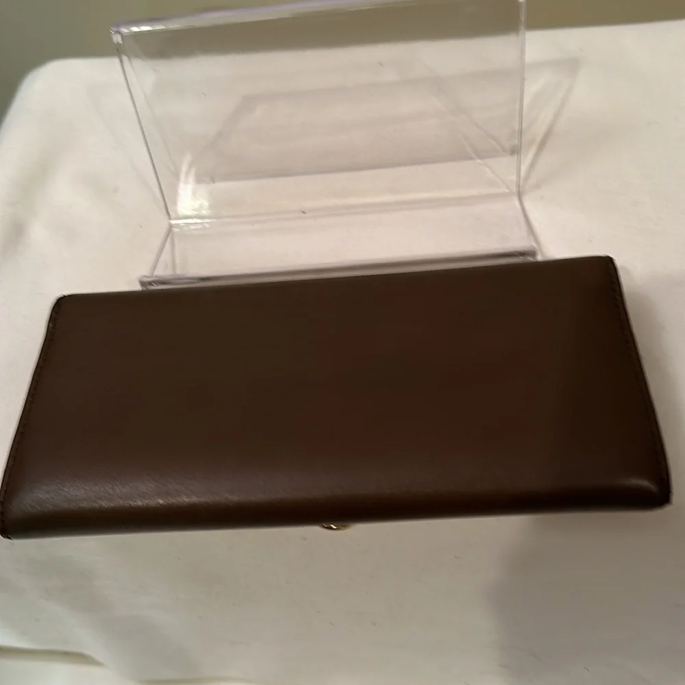 Fendi Roma as seen on pic on logo-long wallet dark tan/ light brown in EUC - Picture 8 of 10